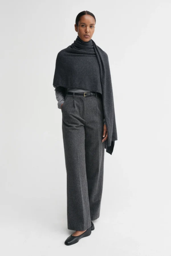 Almada Label - Meja Scarf Dark Grey