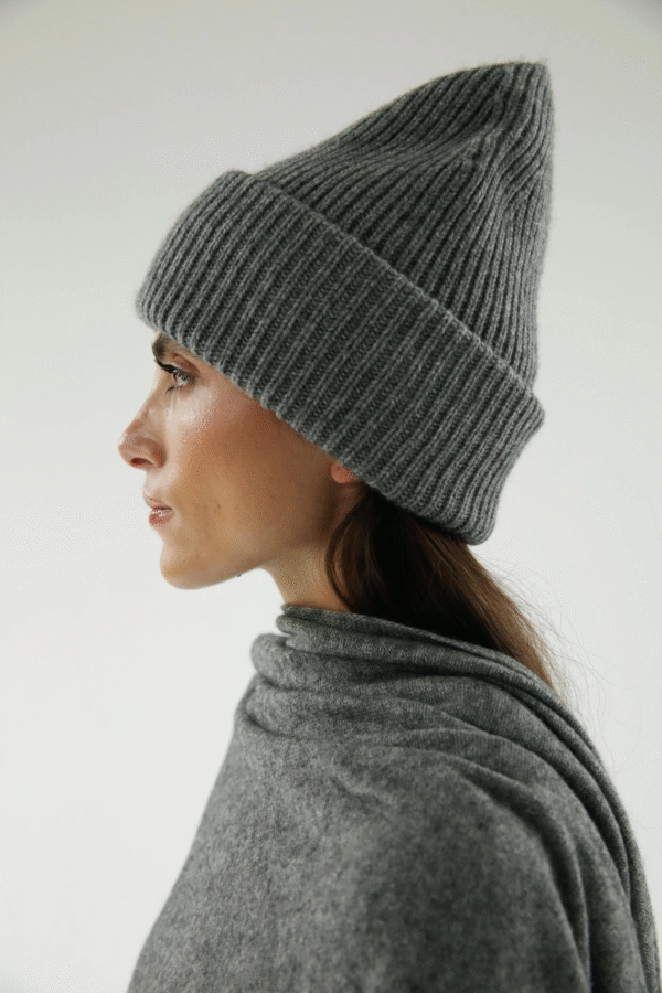Almada Label - Ruby Beanie Mid Grey