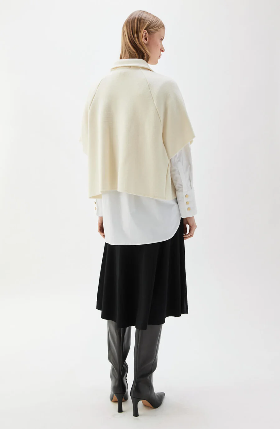 Busnel - Gertrude Cape Ecru