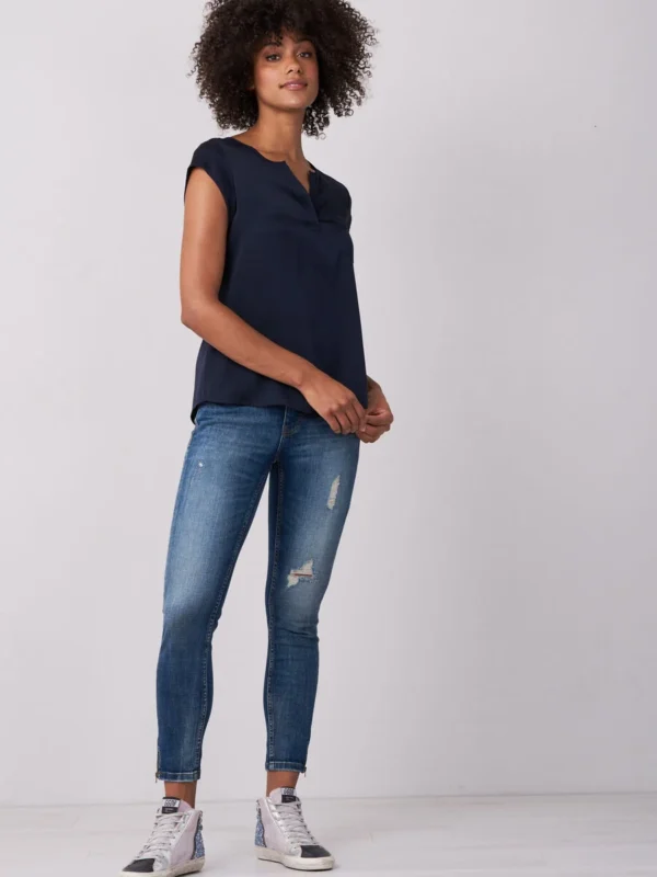 Repeat Cashmere - Short-Sleeved Silk Top With Pocket Navy