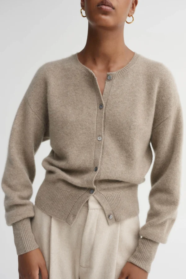 Almada Label - Coco Cardigan Nougat