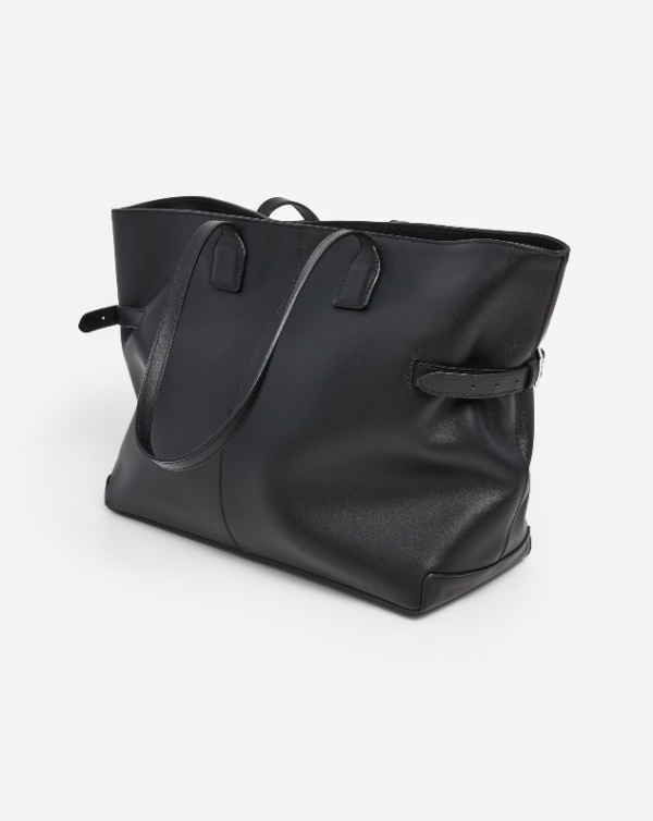 Flattered - Lesley Tote Bag