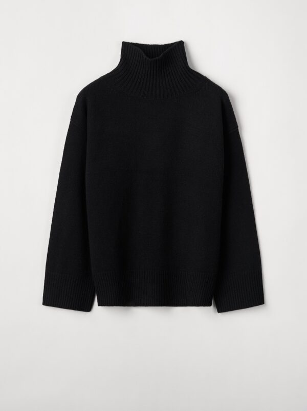Soft Goat - Boyfriend Turtleneck Black