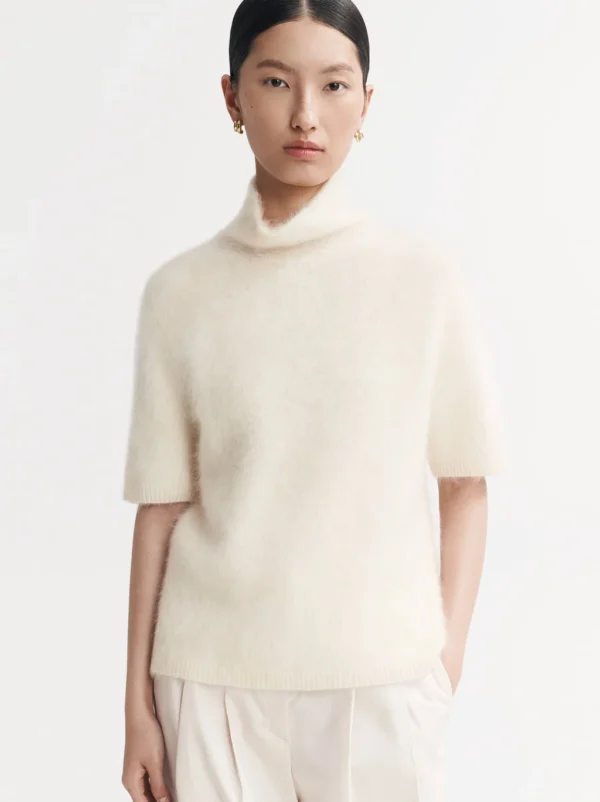 Soft Goat - Brushed Turtleneck Feather White