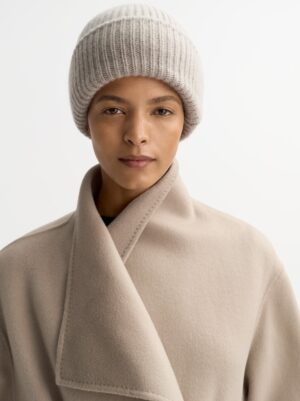 Soft Goat - Ribbed Beanie Greige