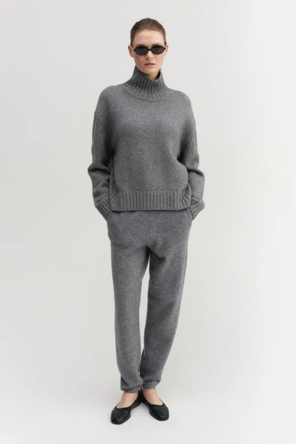 Almada Label - Nola Turtleneck Sweater Grey
