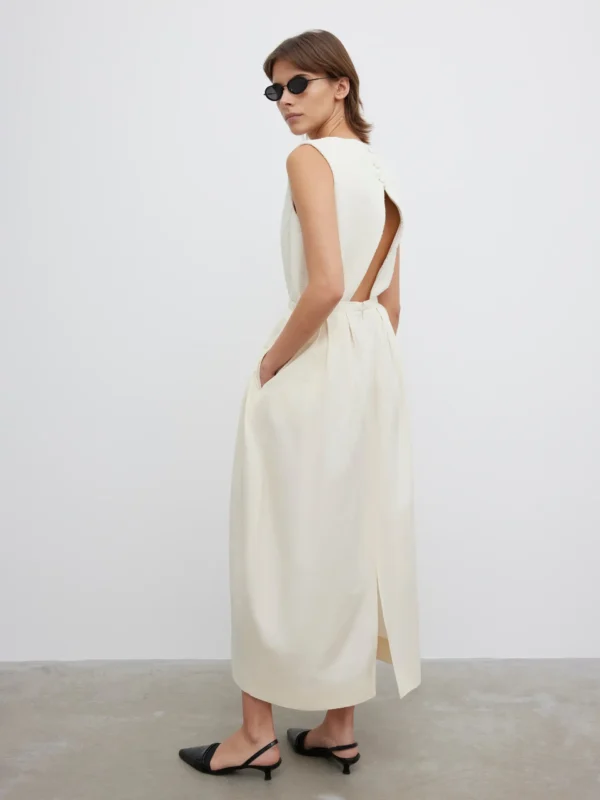 House of Dagmar - Curved Pleated Skirt