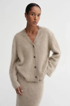 Almada Label - Macy Cardigan Nougat