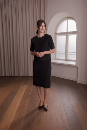 Original Story - Knee Length Cashmere Skirt Black