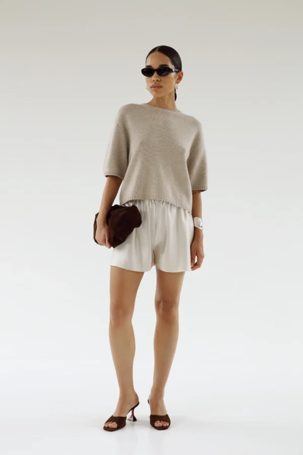 Almada Label - Fei T-Shirt Taupe