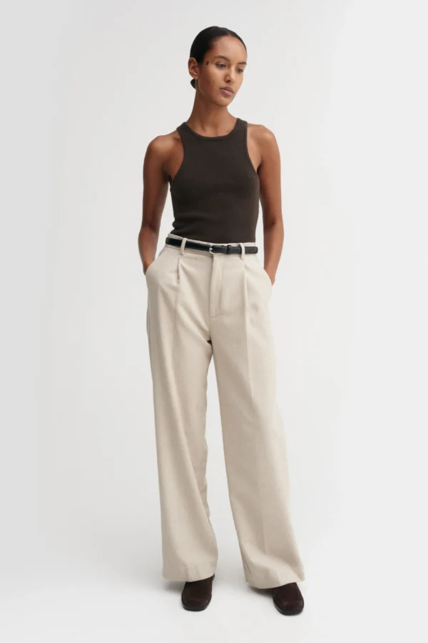 Almada Label - Luna Tank Top Chocolate