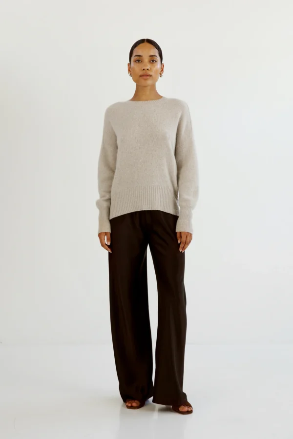 Almada Label - Mica Crewneck Sweater Taupe