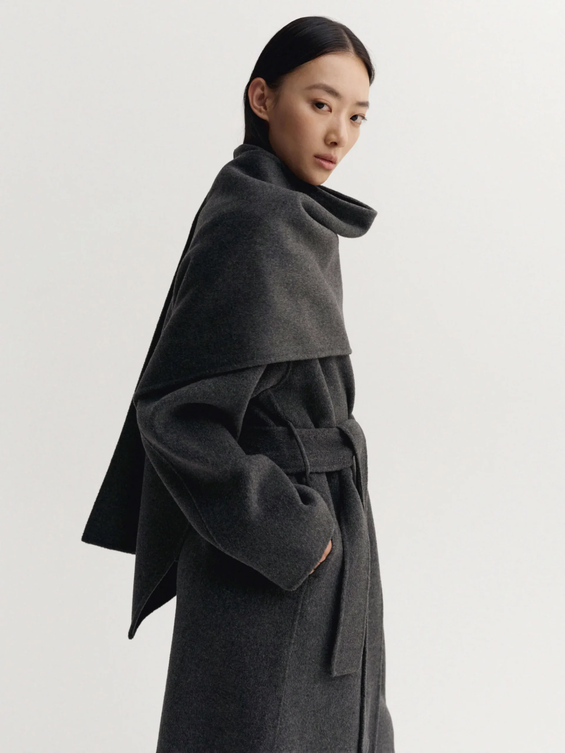 Almada Label - Micha Doublé Scarf Dark Grey