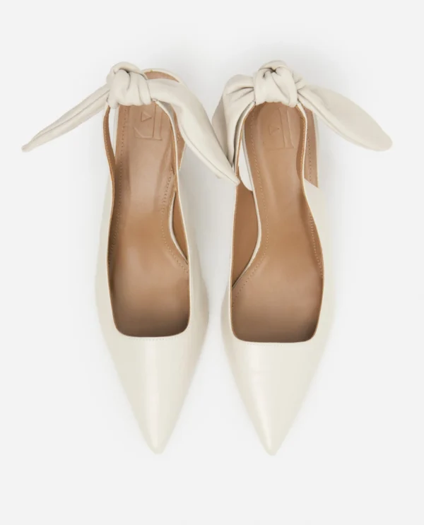 Flattered - Franchesca Bow Leather Creme