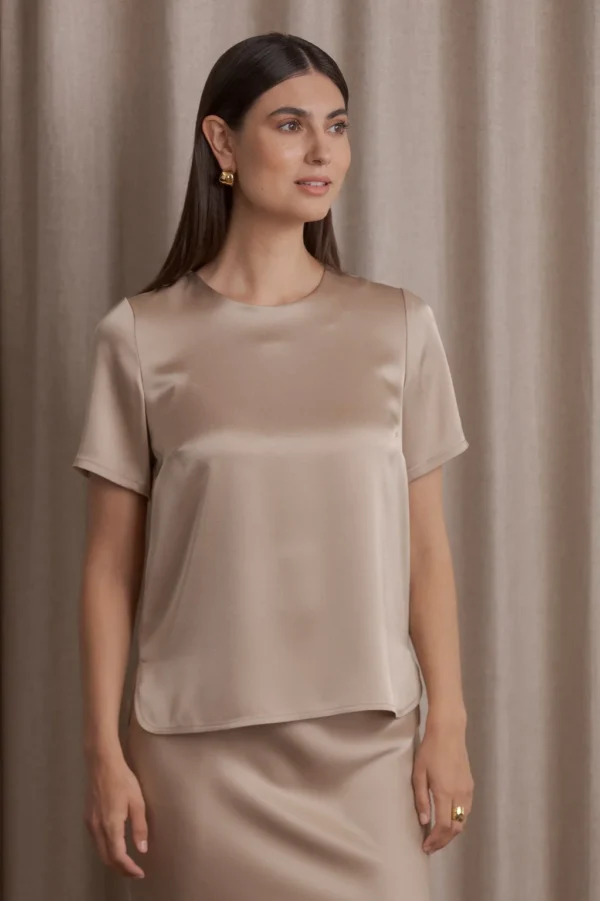 Original Story - Short-Sleeved Satin Shirt Latte