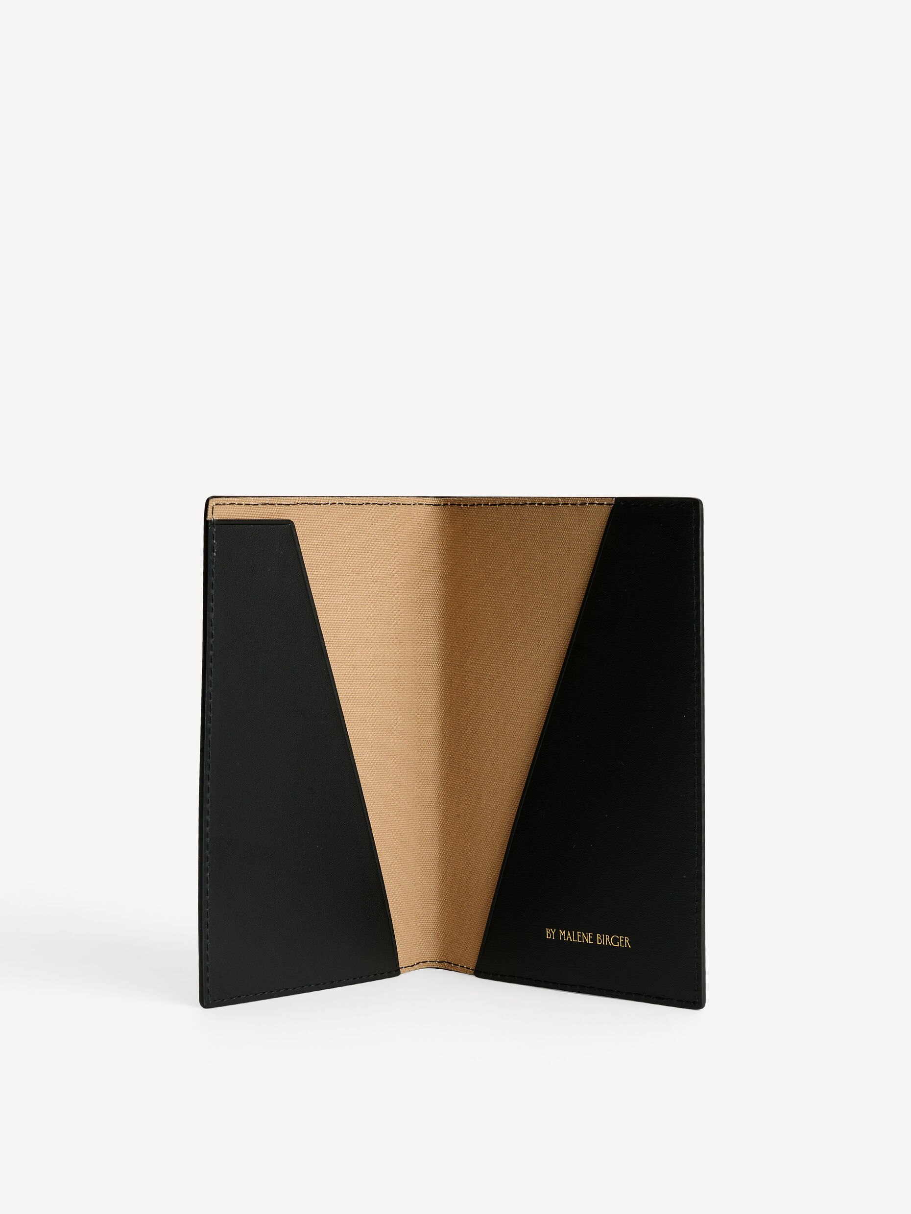 By Malene Birger - Ivy Passport Holder Dark Chocolate