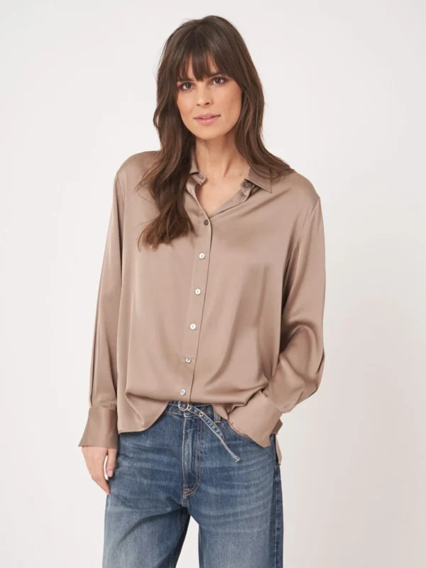 Repeat Cashmere - Silk shirt with slide slits Sand