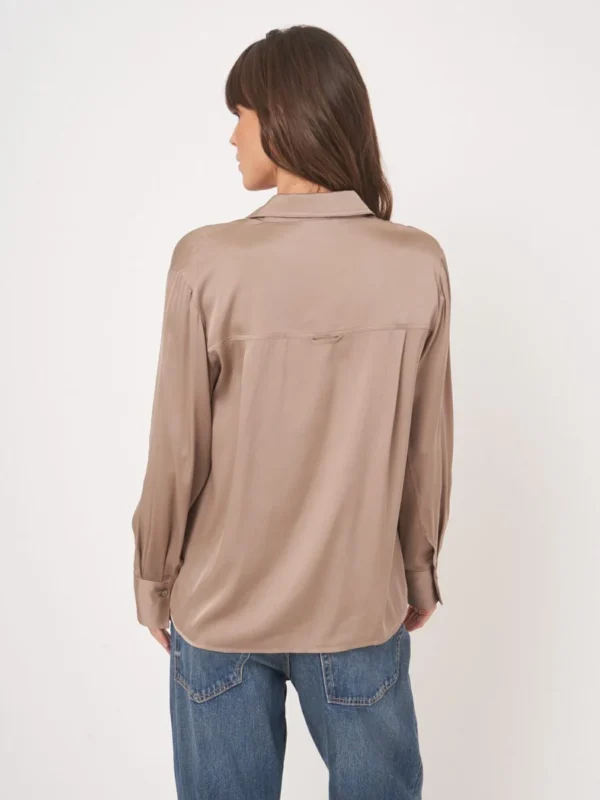 Repeat Cashmere - Silk shirt with slide slits Sand