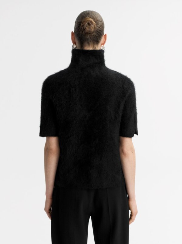 Soft Goat - Brushed Short sleeve Turtleneck Black