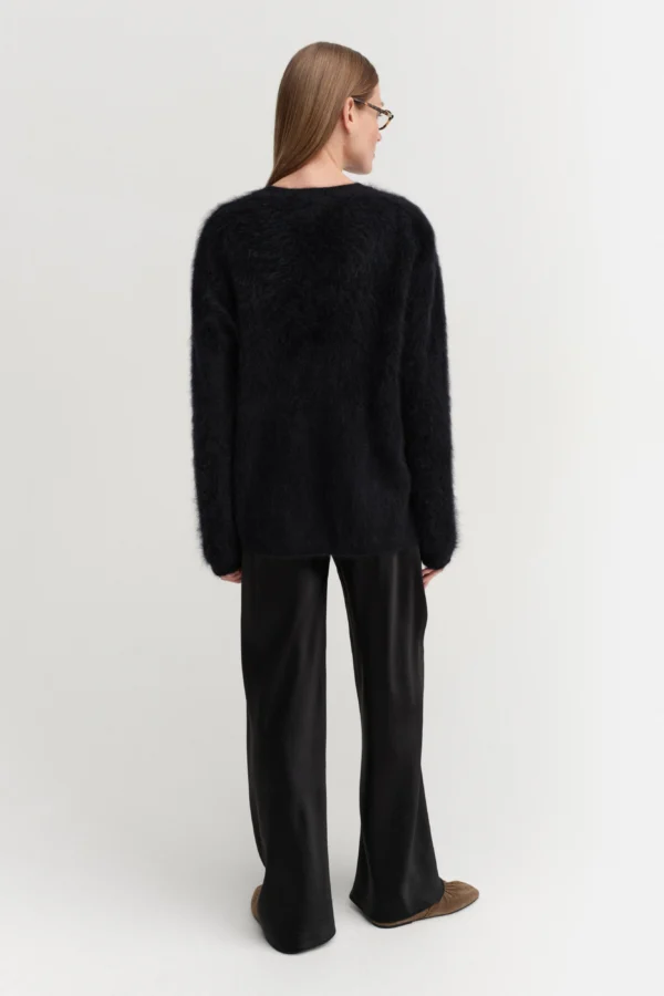 Almada Label - Floy Cashmere Sweater Black