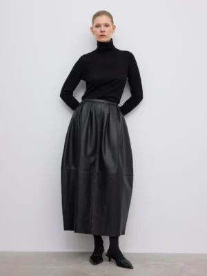 Dagmar - Curved Leather Skirt