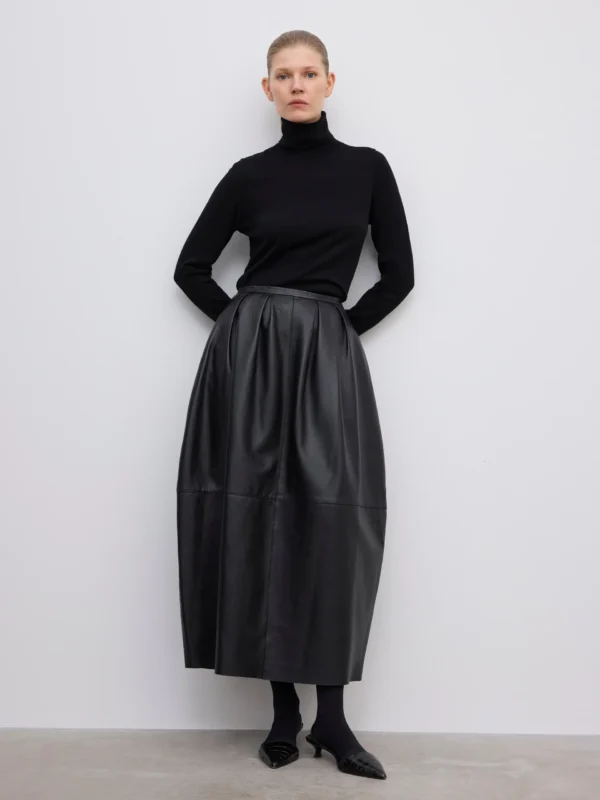 Dagmar - Curved Leather Skirt