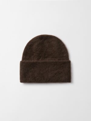 Soft Goat - Brushed Beanie Mocha