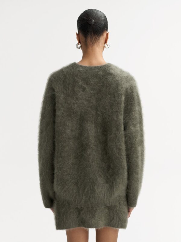 Soft Goat - Brushed V-Neck Olive