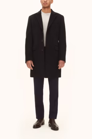 Oscar Jacobson - Sylar Coat Black