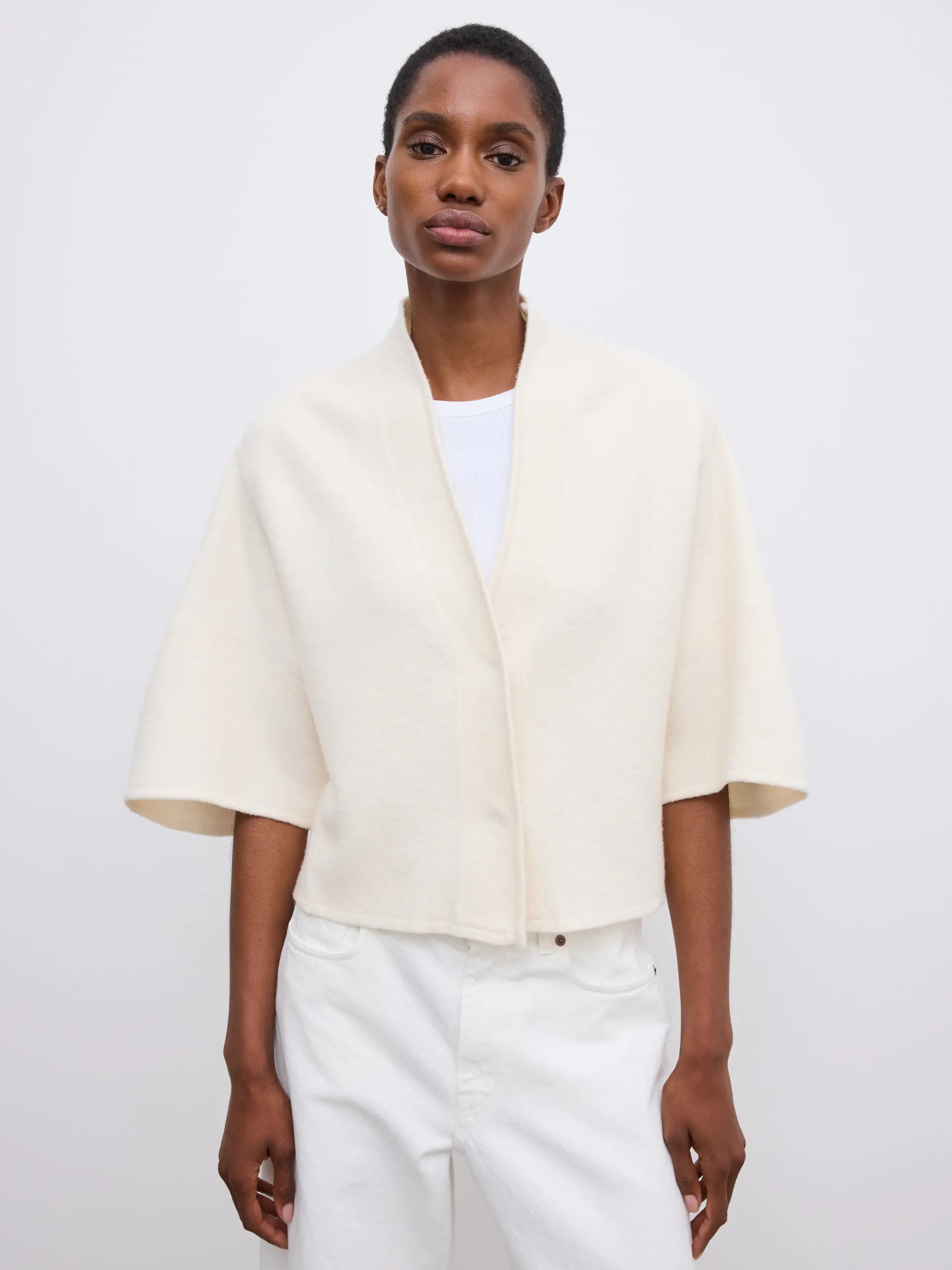Dagmar - Short Wool Cardigan Off White