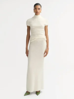 Soft Goat - Brushed Skirt Feather White