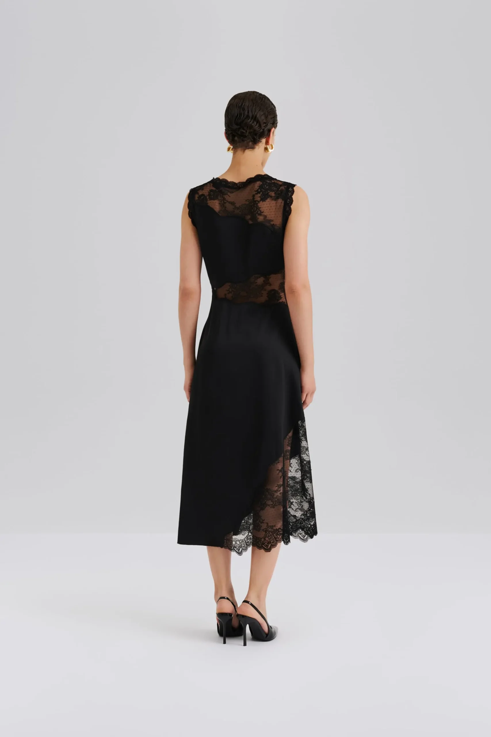 Malina - Desire Midi Dress Black