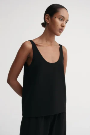 Almada Label - Romy Crepe Top Black