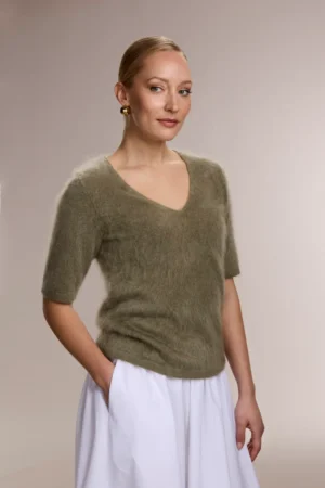Original Story - Short-Sleeved Cashmere Sweater with V-Neck Light Olive