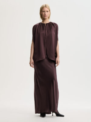 By Malene Birger - Dallias Satin Cape Aubergine