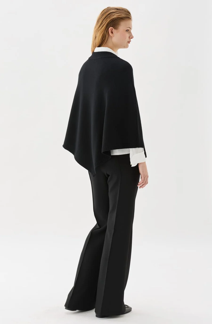 Busnel - Randy Poncho Black