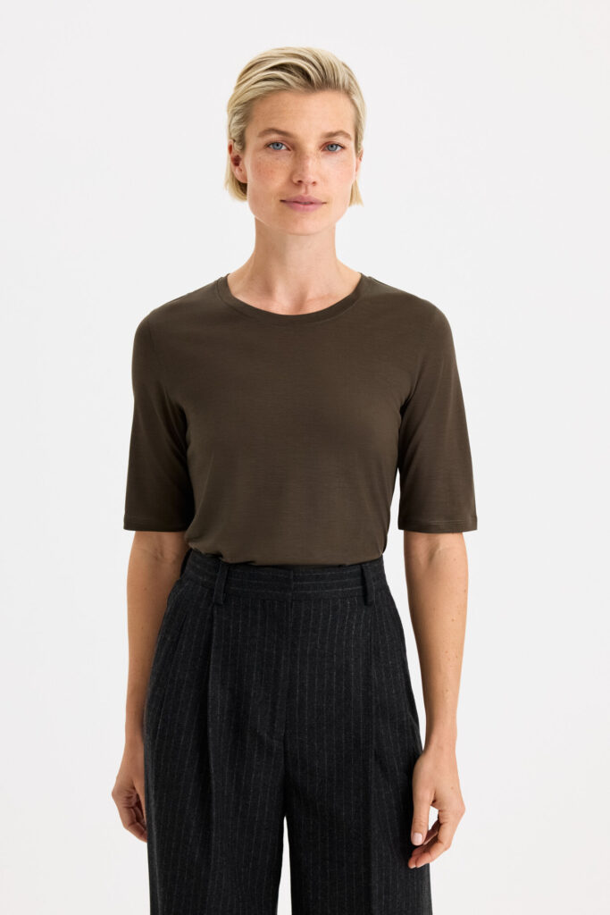 Filippa K - Elena Tee Ebony Brown
