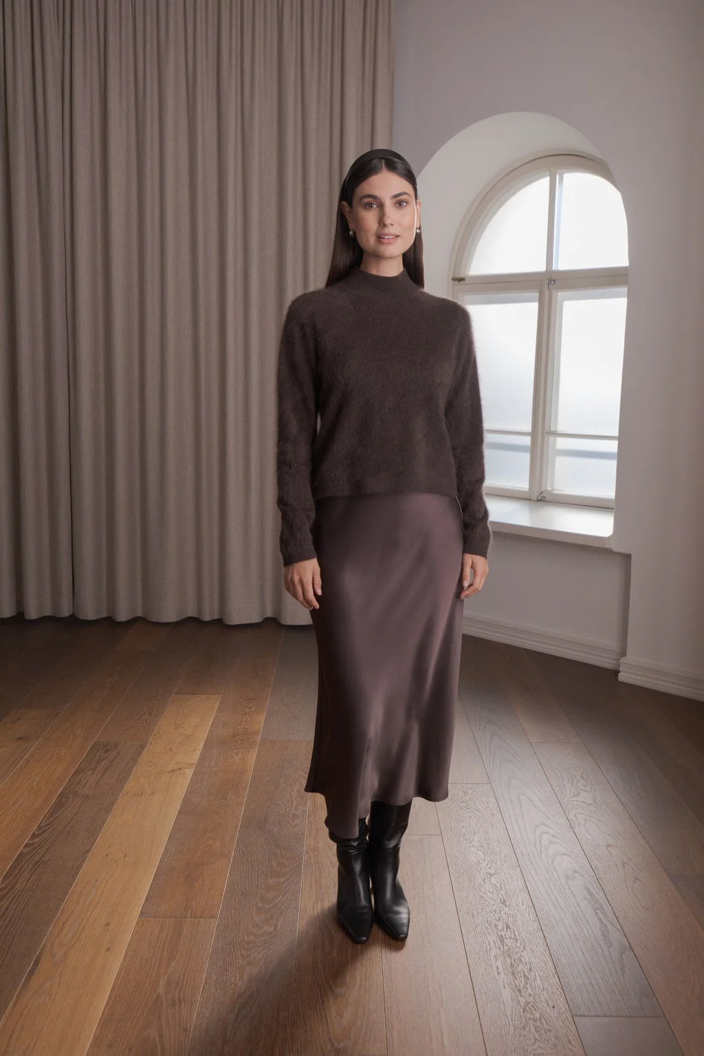 Original Story - Long Sleeve Brushed Mock Neck Sweater Dark Chocolate