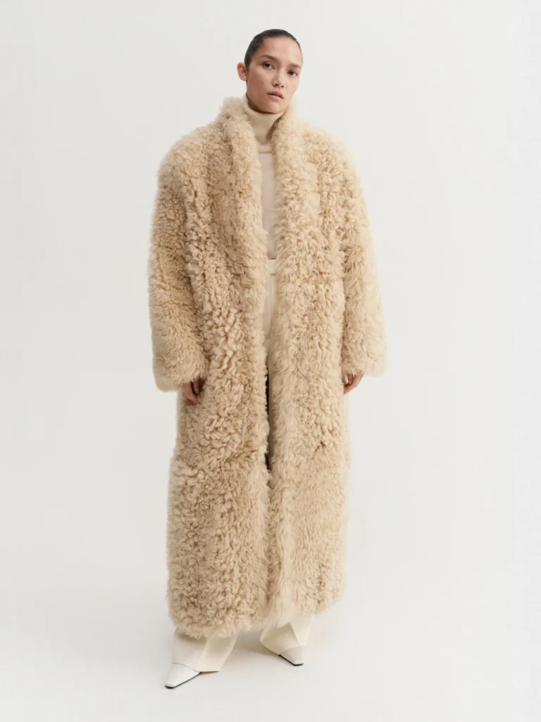 Almada Label - Claudie Shearling Goat Cashew