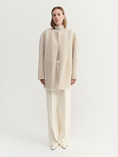 Almada Label - Sasha Short Shearling Vanilla