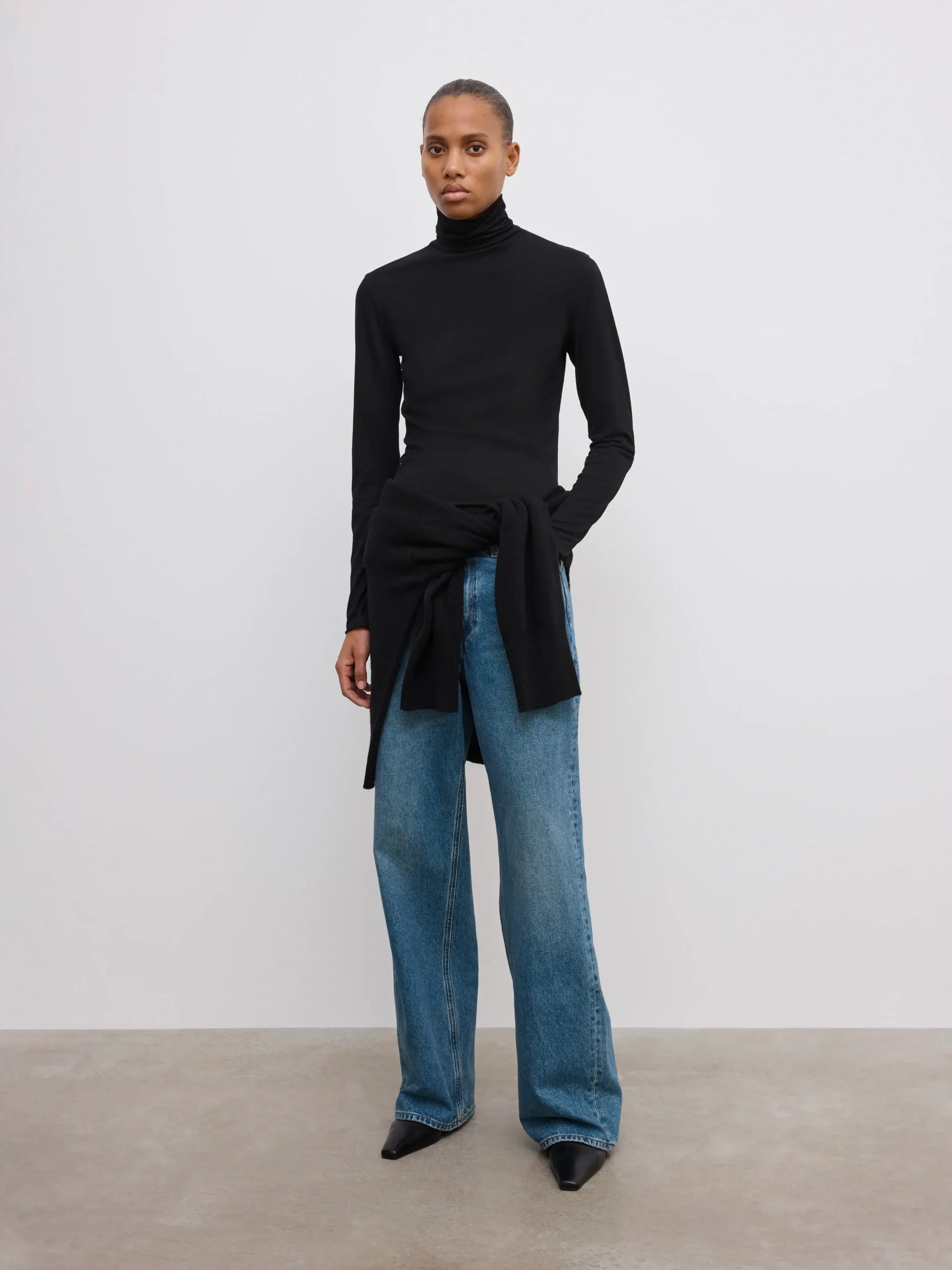 Dagmar - Wool Jersey Rollneck Black
