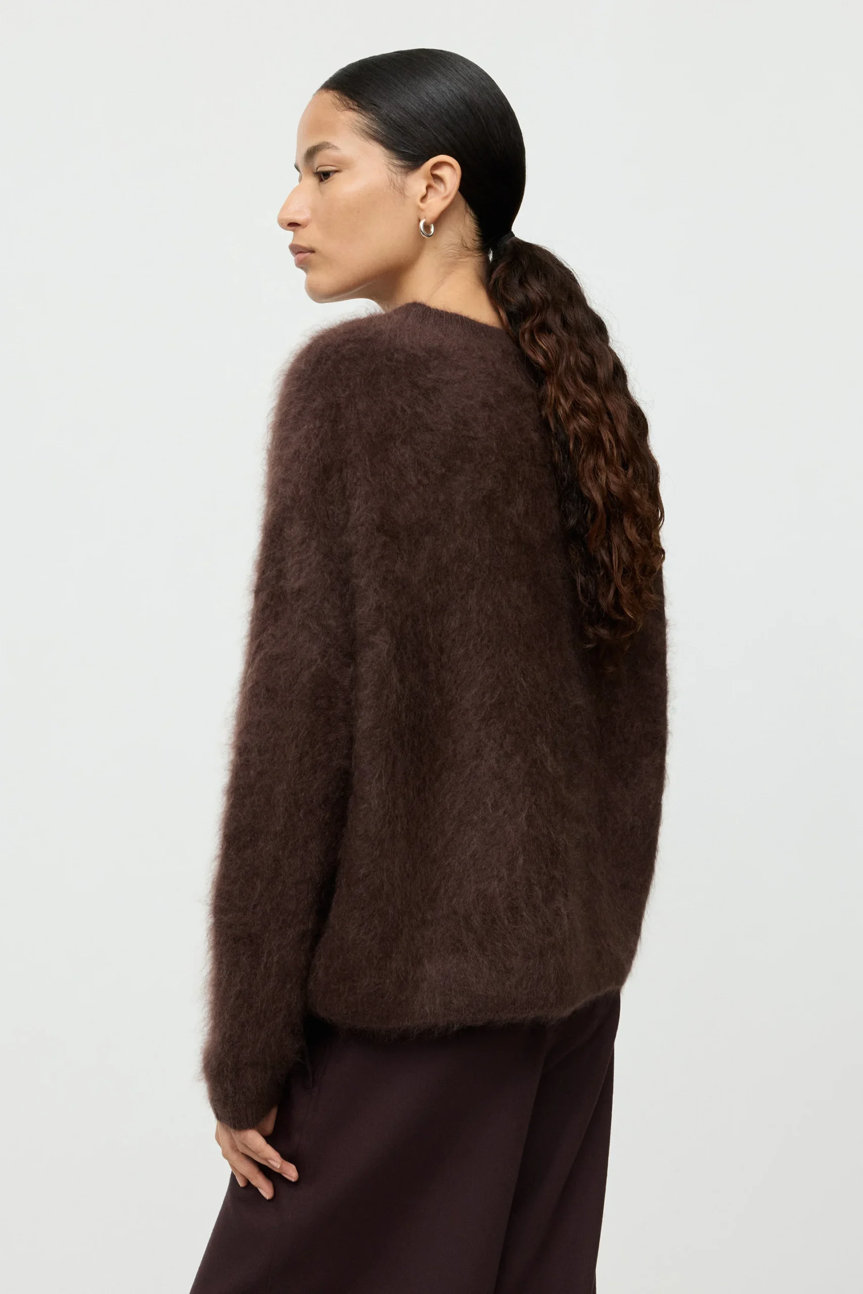 Soft Goat - Brushed Boyfriend Crewneck Mocha