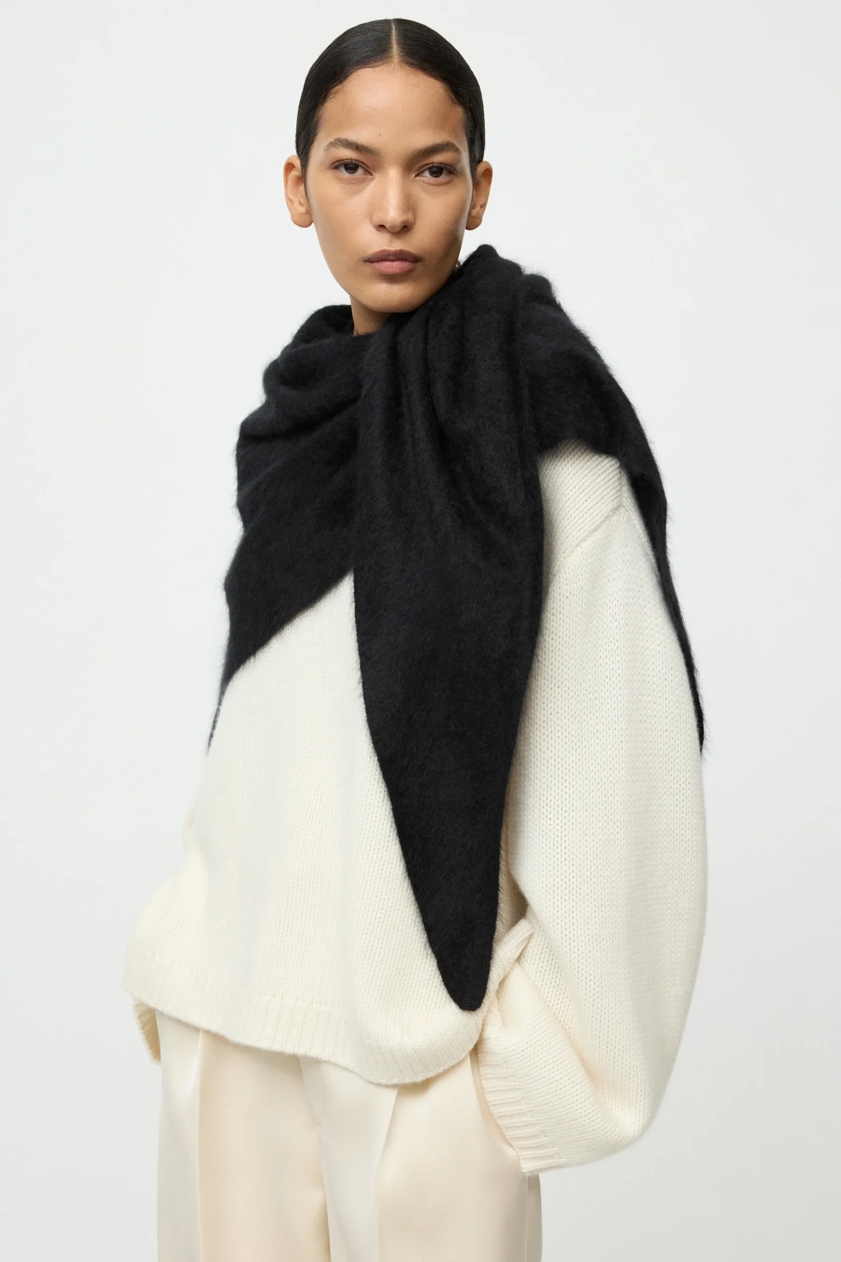 Soft Goat - Brushed Scarf Black