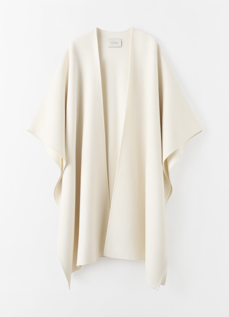 Almada Label - Thammy Cape